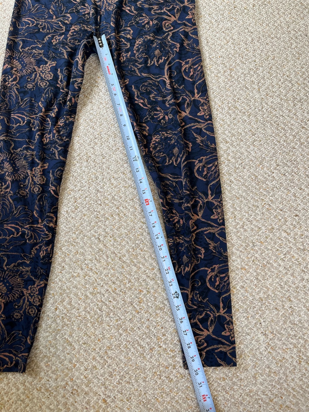 Peruvian Connection Stretch Floral Leggings Navy Blue Pima Cotton Blend Size LG - Picture 7 of 7